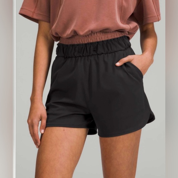 lululemon athletica Pants - NWT Lululemon Stretch Luxtreme High-Rise Short 3.5" in Black